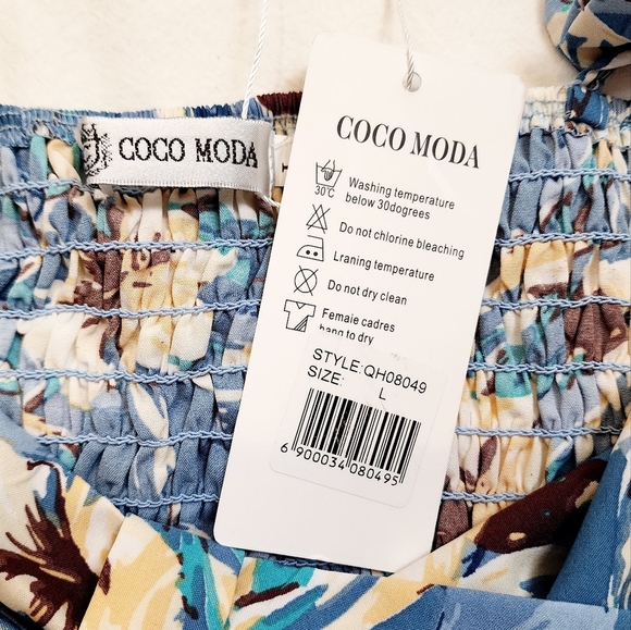 Coco Moda  Floral Blue Ruffle  Cropped Top - Picture 7 of 9